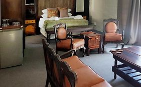 Rustique Paris Guest House